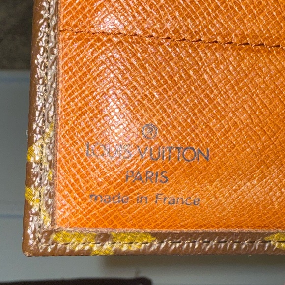 Louis Vuitton Vintage Monogram Bifold Wallet - Picture 8 of 14